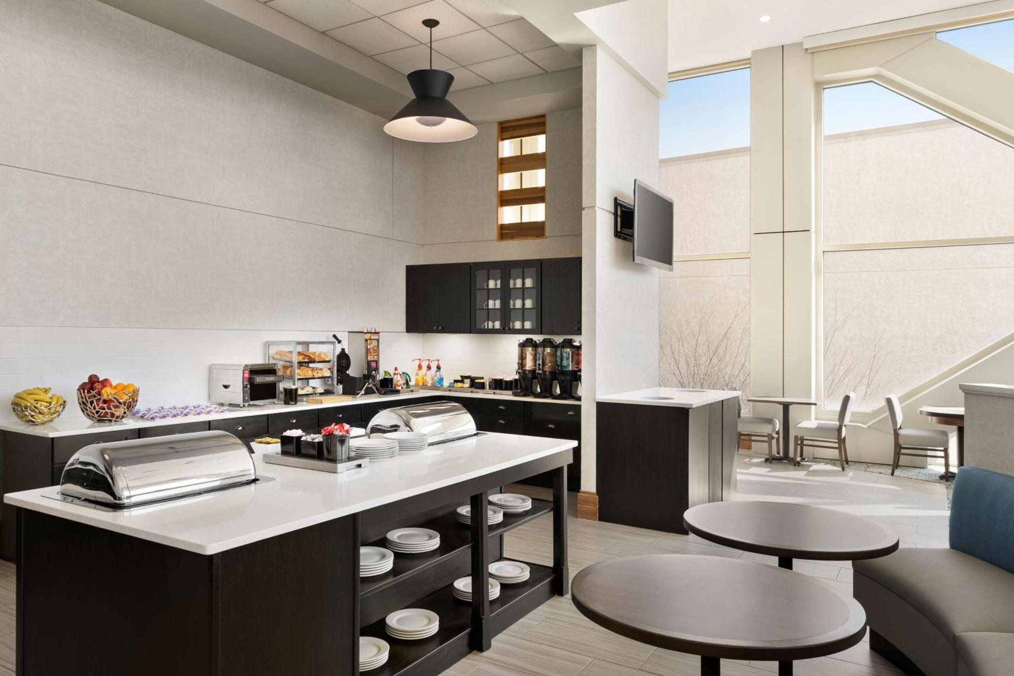 Homewood Suites University City Philadelphia Exterior photo